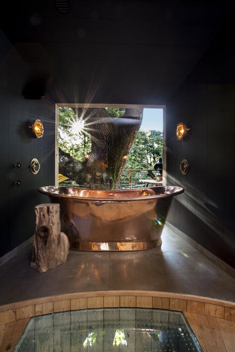 自然森林的金屬浴缸療癒設計
