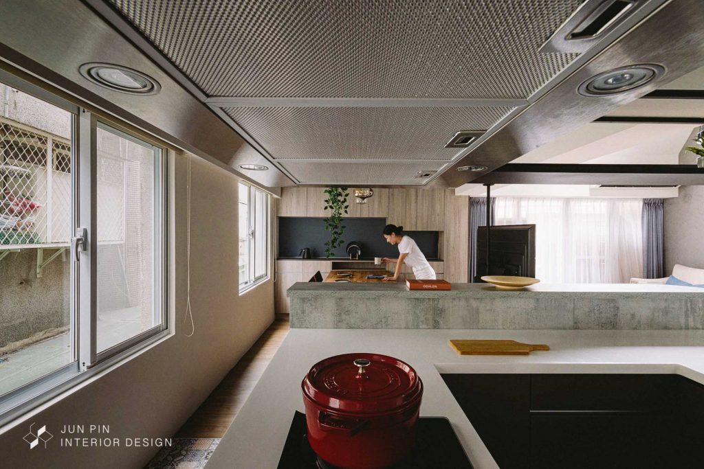 台北現代風廚房吧檯與餐桌設計