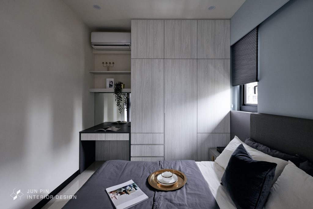新北市新莊區簡約現代風臥室房間收納系統櫃設計