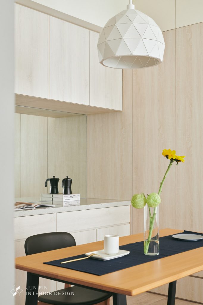 新北新莊馥都湛現代風室內設計裝潢住宅餐桌