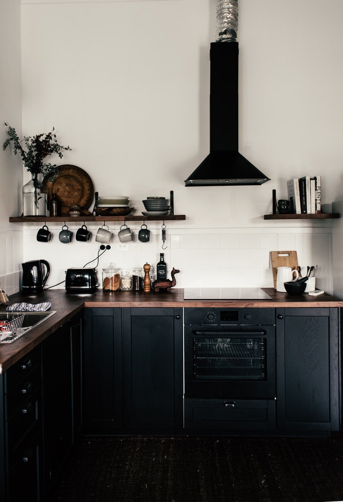 廚房設計裝潢系統廚具抽排油煙機層板收納技巧