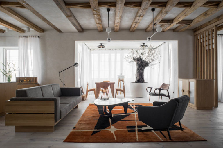 Wabi Sabi日式侘寂風格美學設計裝潢案例客廳盆栽沙發家具地毯