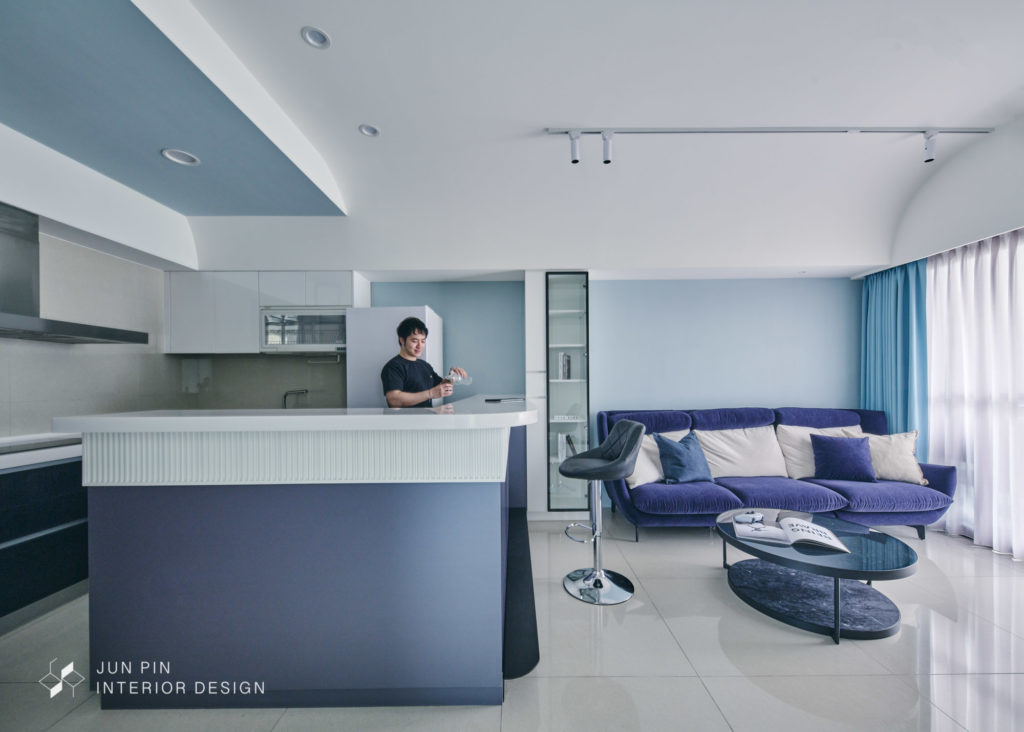 新北五股鄉林靜朗室內設計裝潢15坪藍色現代風格小宅客廳廚房軌道燈