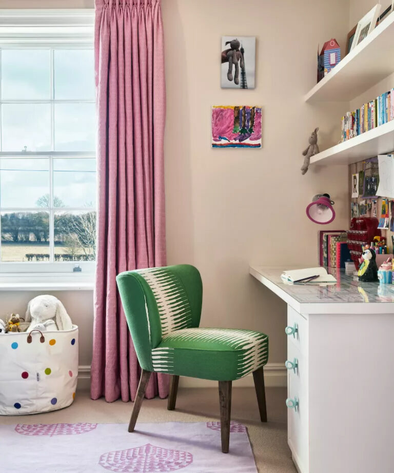 兒童房設計小孩房裝潢佈置收納書桌