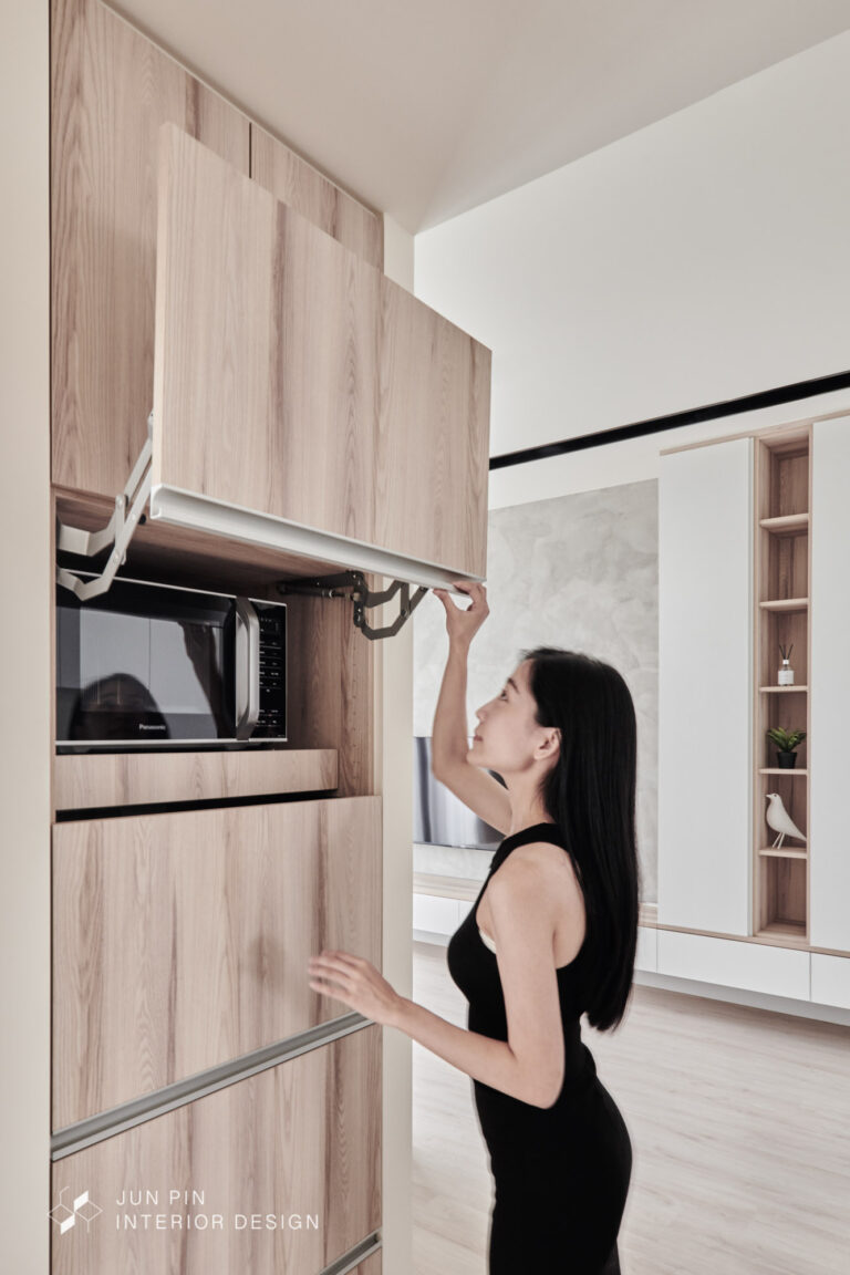 電器櫃可以妥善收納電器