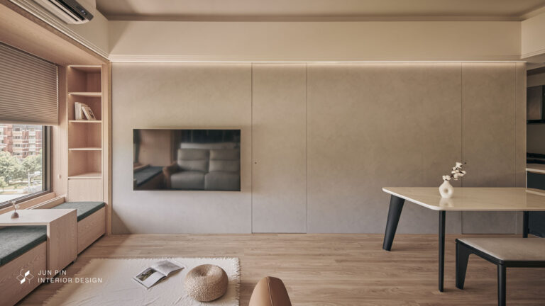 大地色系搭配木質元素，展現秋日的清爽愜意