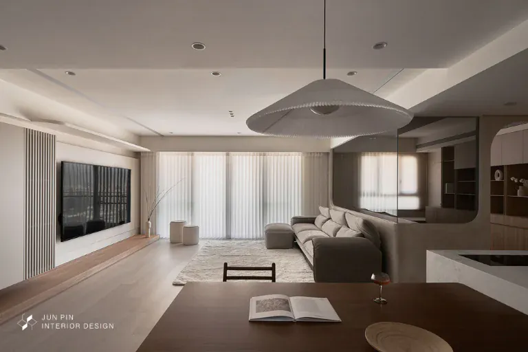 新北中和｜外送請放門口謝謝喵 45坪現代侘寂宅