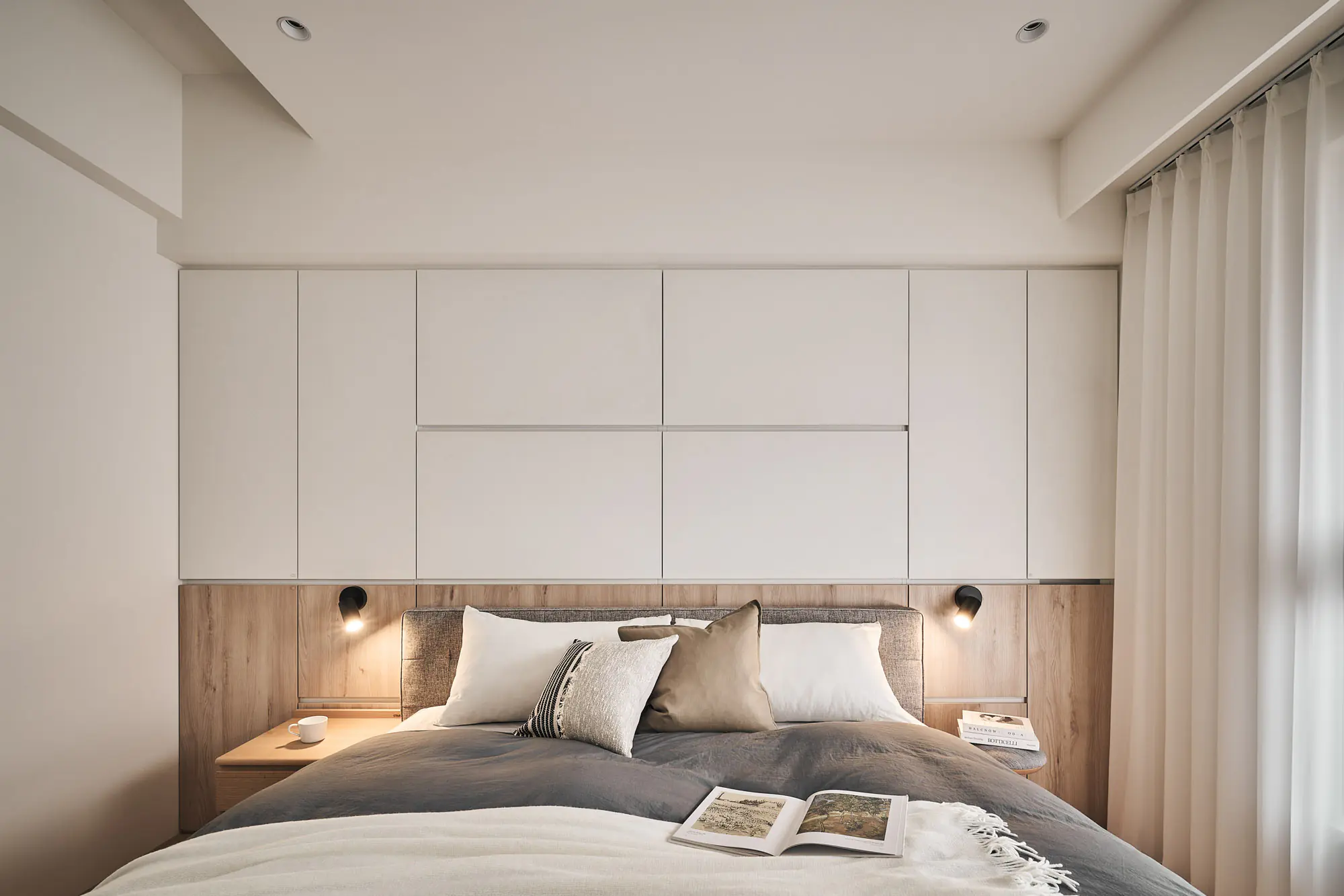 從使用者與家人雙方的便利性出發，逐一整理孝親房中最需要優先處理的設計重點