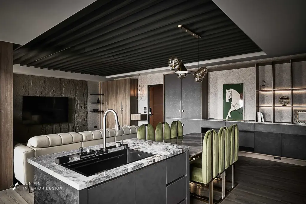 中島裝設鍵盤水槽